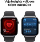 Apple Watch Series 11 GPS, Caixa em alumínio cinzento sideral de 42 mm com Bracelete desportiva preta - P/M